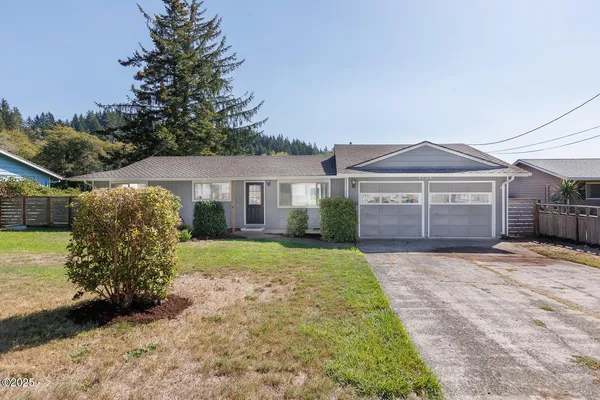 $525,000 | 4724 Northeast Loop Drive, Otis, OR 97368