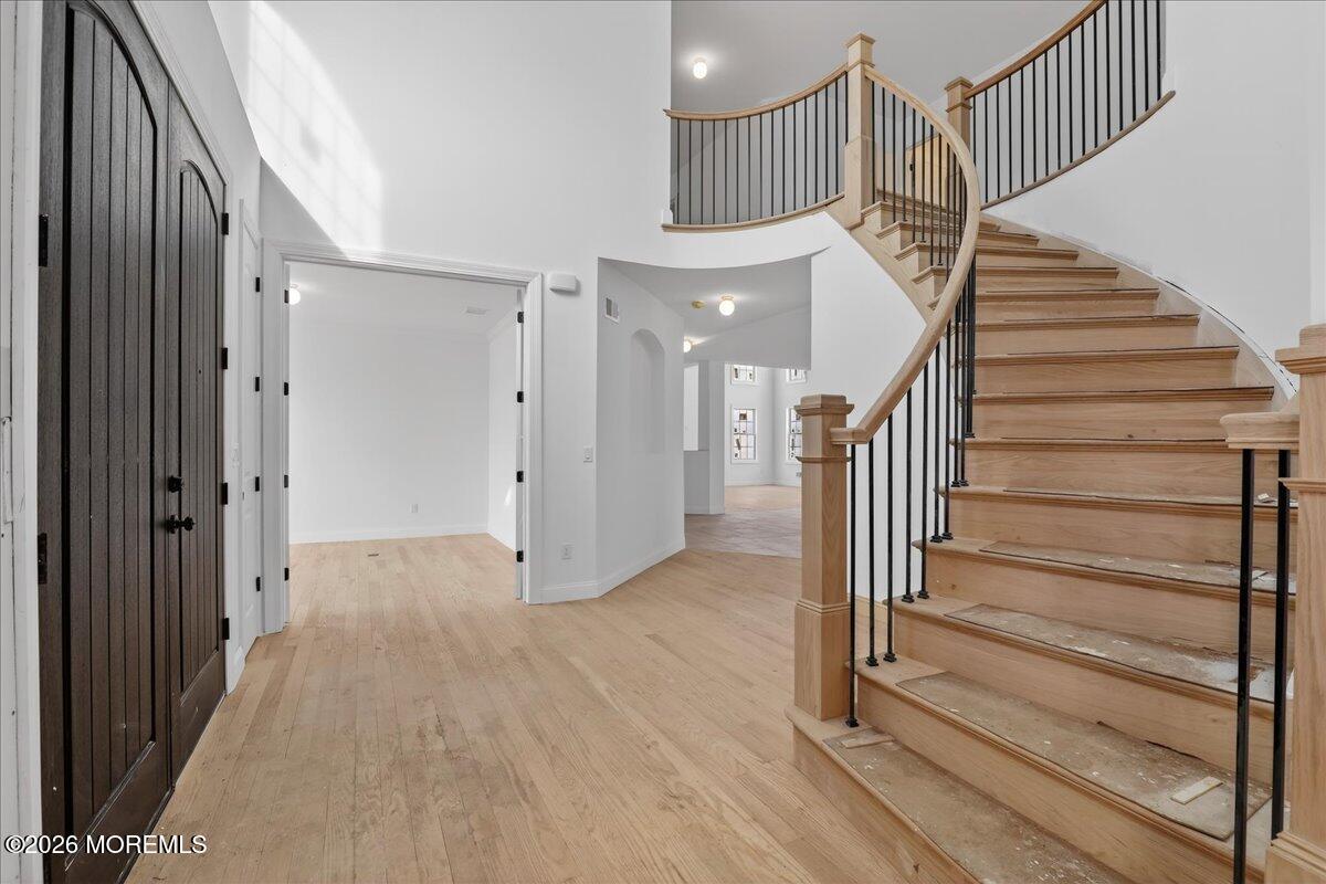 10 Cook Court Millstone Township, NJ 08535 - Photo 13 of 41 06-Foyer