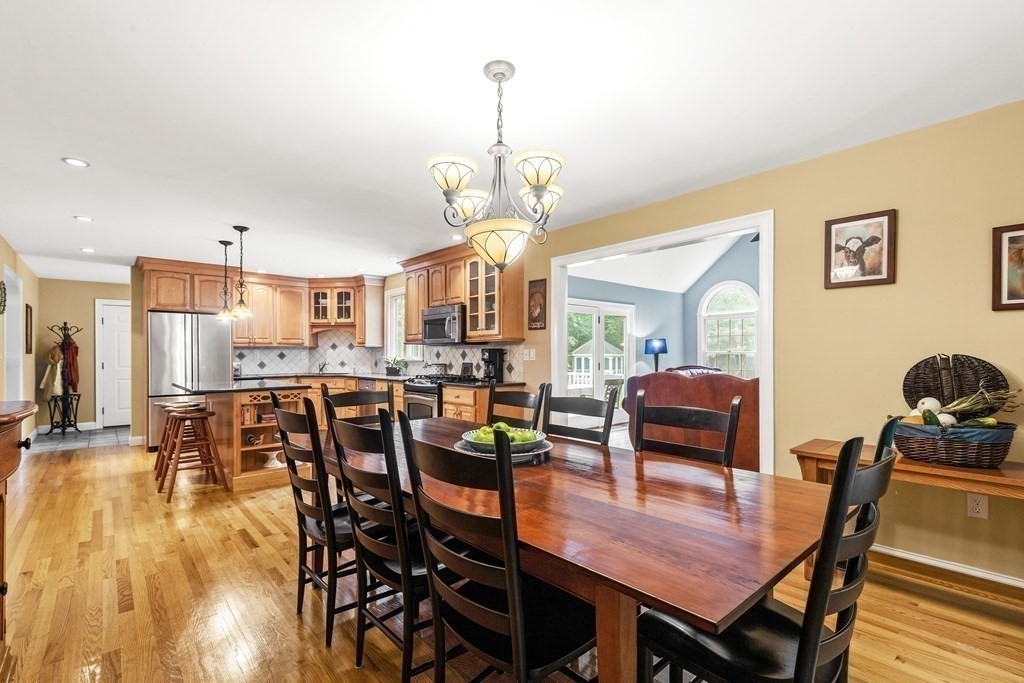 2 Sage Road Georgetown, MA 01833 - Photo 13 of 41