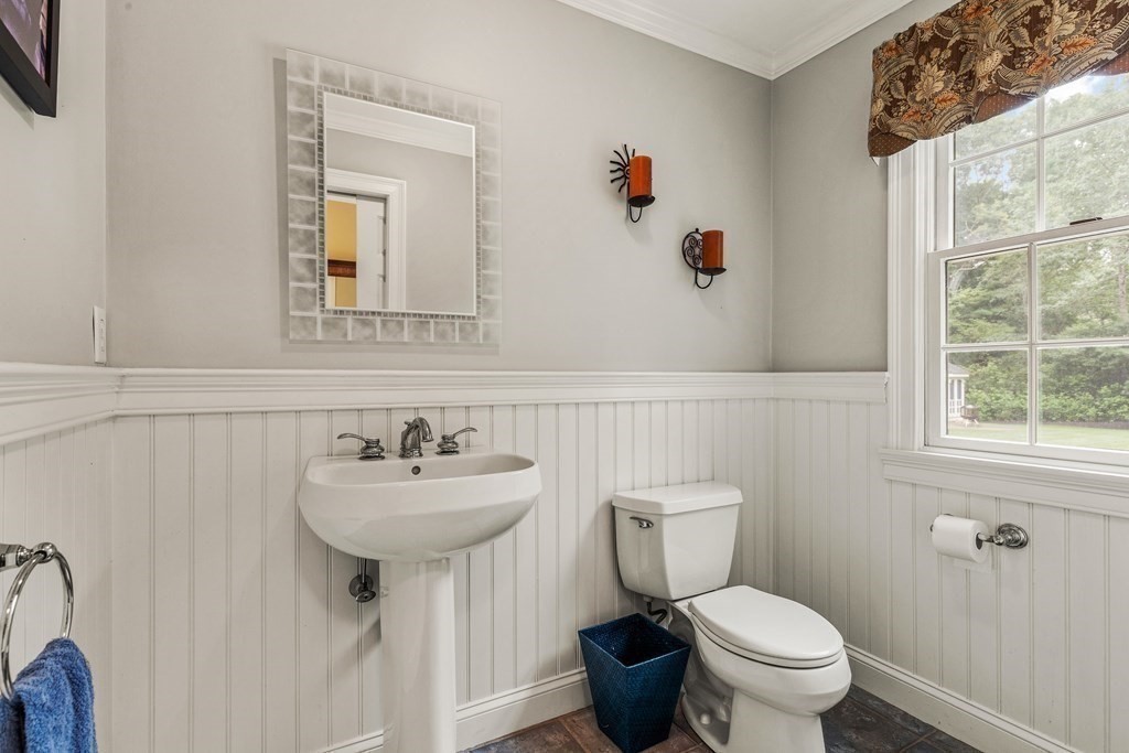 2 Sage Road Georgetown, MA 01833 - Photo 17 of 41