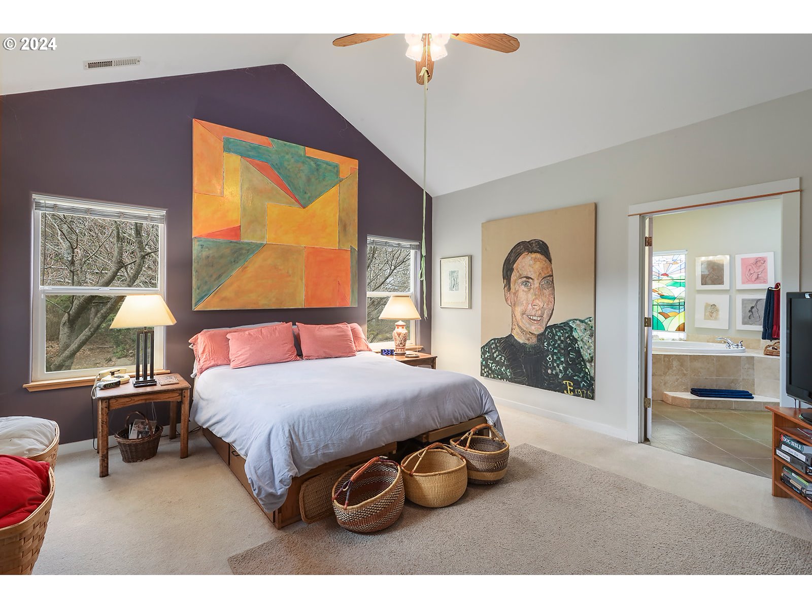 1190 Methodist Road Hood River, OR 97031 - Photo 11 of 41 a bedroom with a bed and wooden floor
