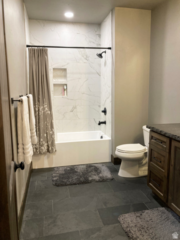 259 Meadow Drive Springville, UT 84663 - Photo 41 of 62 Full bath featuring vanity and shower / bathtub combination with curtain