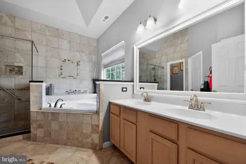 $470,000 | 150 Sunset Drive, Mount Royal, NJ 08061