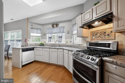 $470,000 | 150 Sunset Drive, Mount Royal, NJ 08061