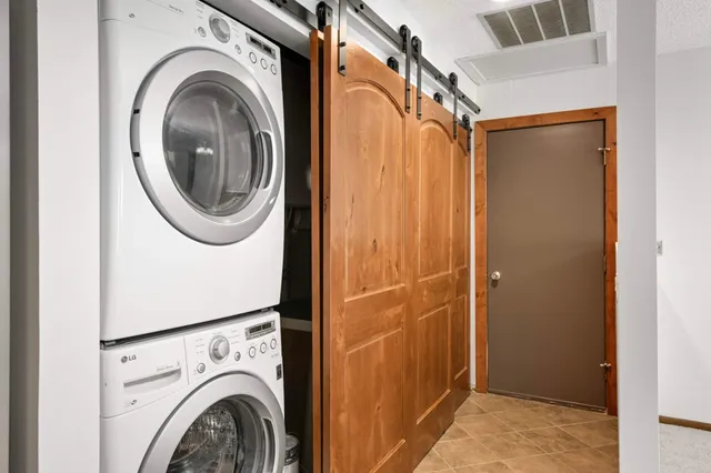 $314,900 | 337 Van Buren Avenue North, Hopkins, MN 55343