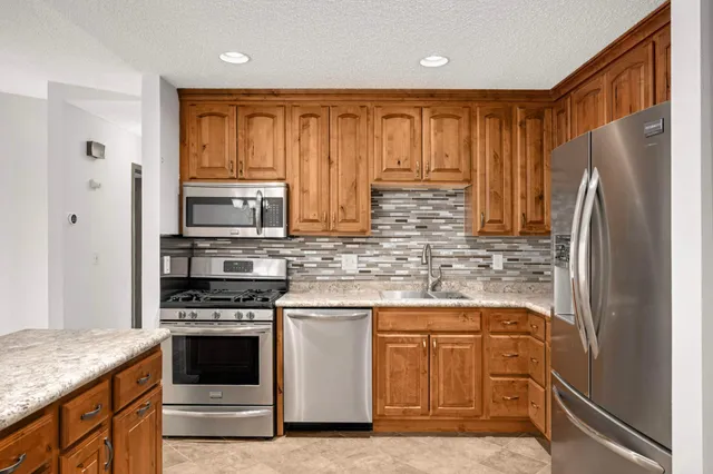 $314,900 | 337 Van Buren Avenue North, Hopkins, MN 55343