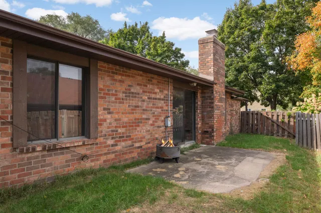 $314,900 | 337 Van Buren Avenue North, Hopkins, MN 55343