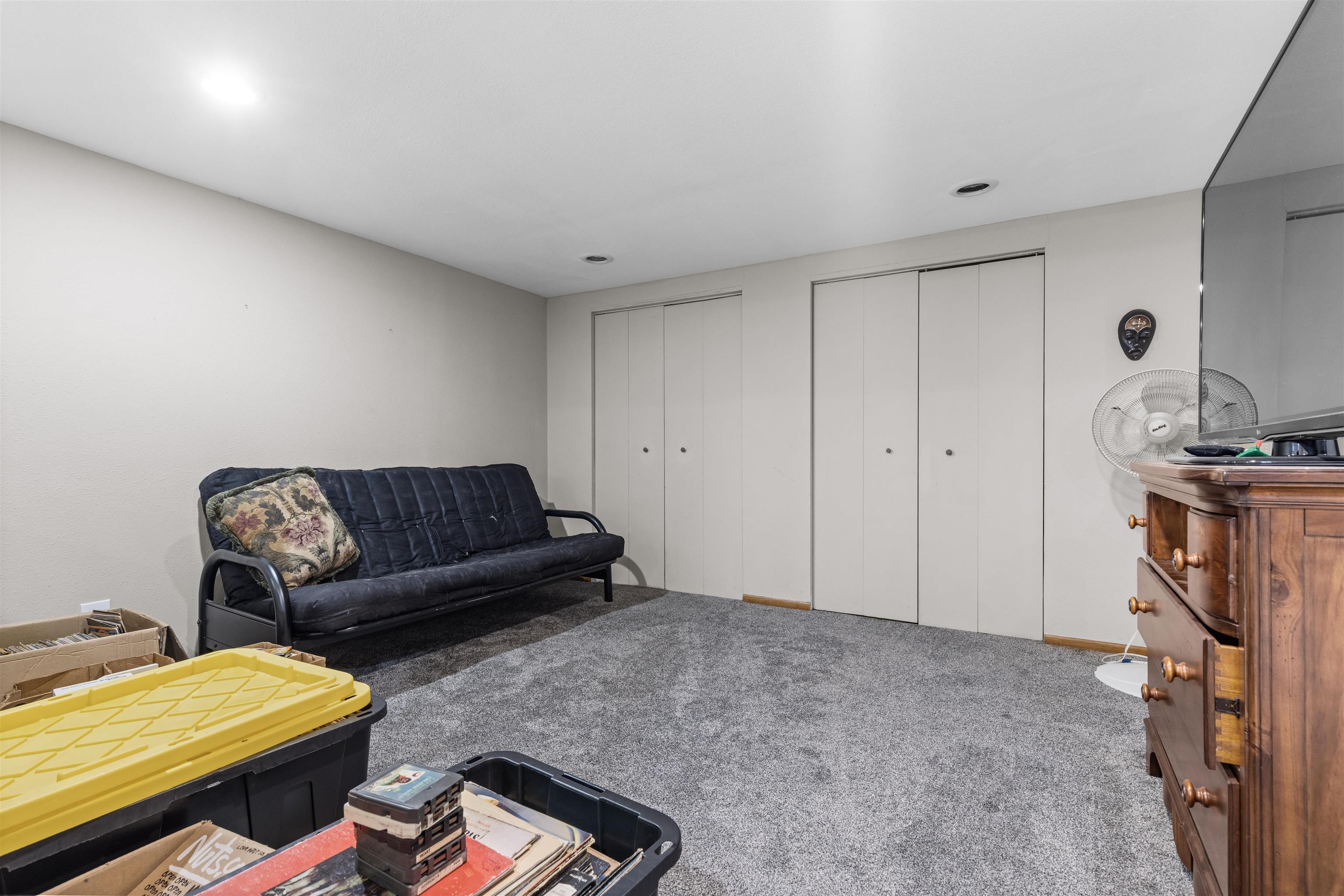 1692 Ben Franklin Road Rockford, IL 61108 - Photo 17 of 32