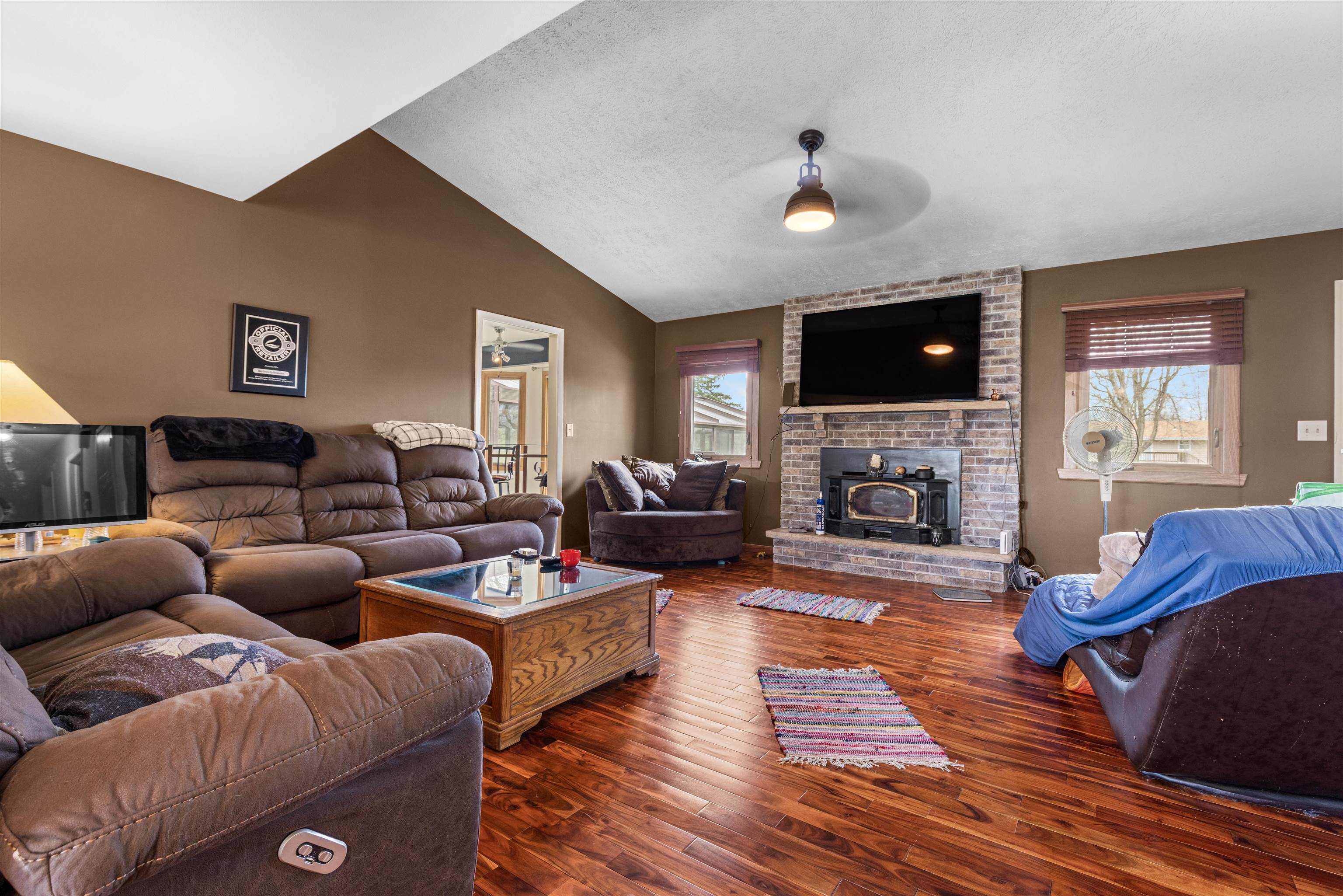 1692 Ben Franklin Road Rockford, IL 61108 - Photo 4 of 32