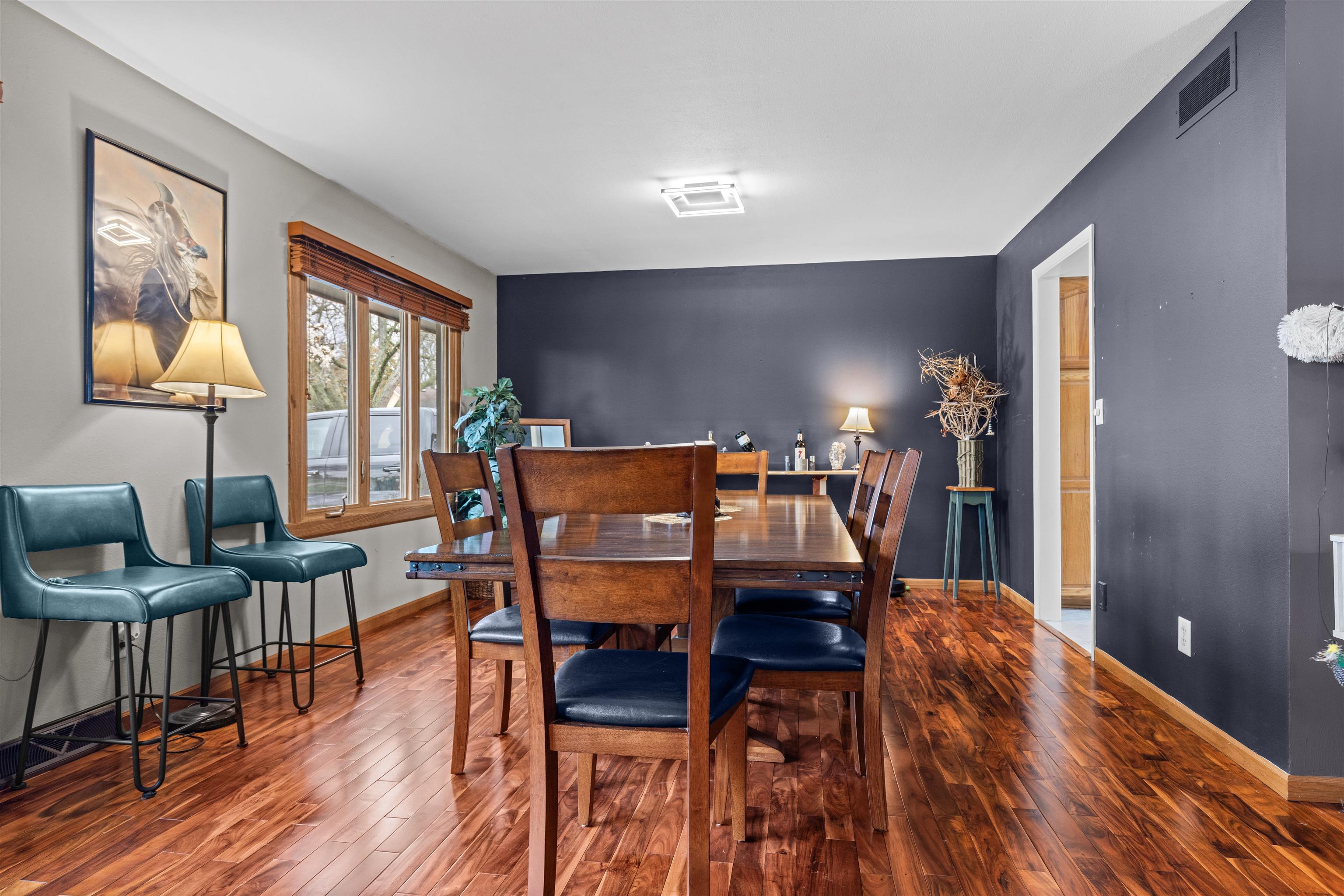 1692 Ben Franklin Road Rockford, IL 61108 - Photo 6 of 32