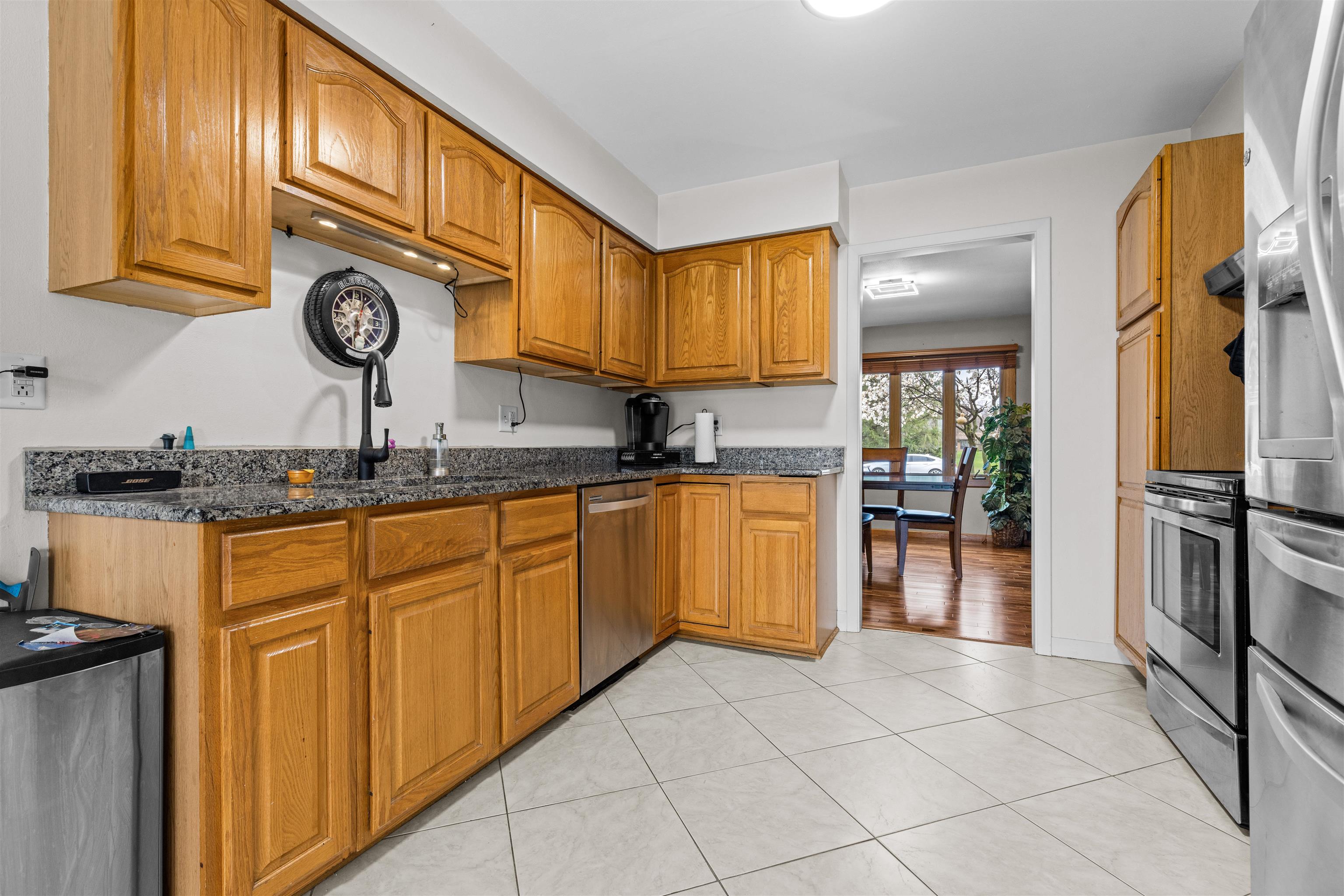 1692 Ben Franklin Road Rockford, IL 61108 - Photo 7 of 32