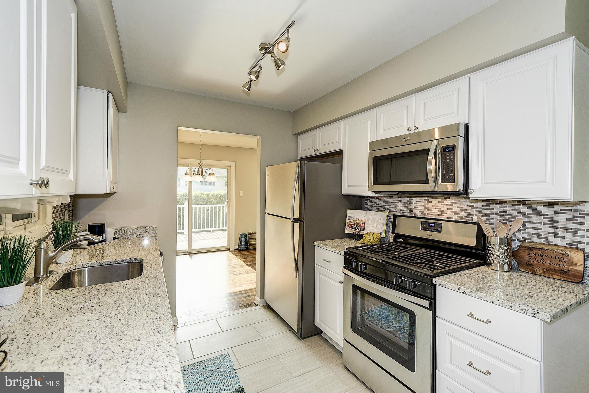 2709 Riva Road Annapolis, MD 21401 - Photo 9 of 30 Kitchen