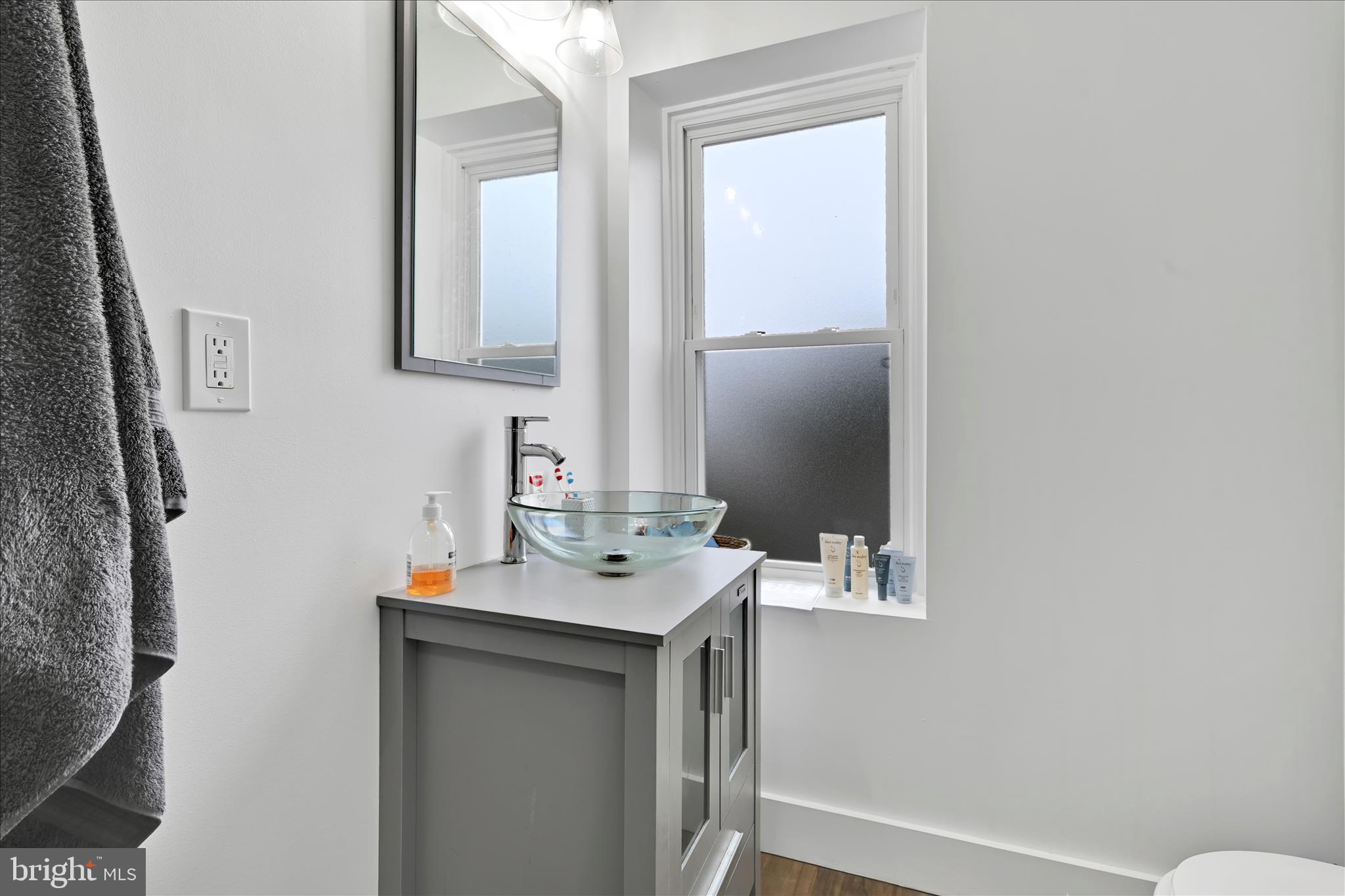 14 North 6th Street Denver, PA 17517 - Photo 20 of 37 Bathroom