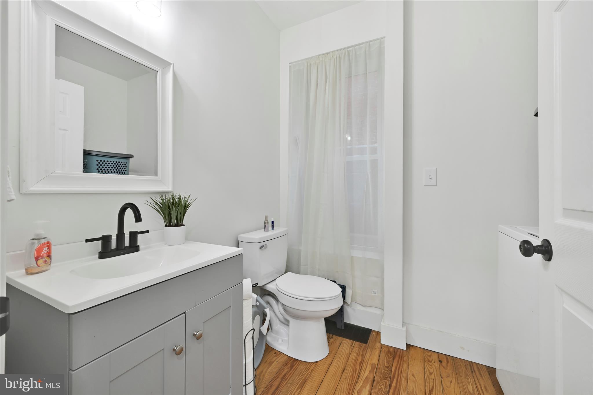 14 North 6th Street Denver, PA 17517 - Photo 26 of 37 Powder Room