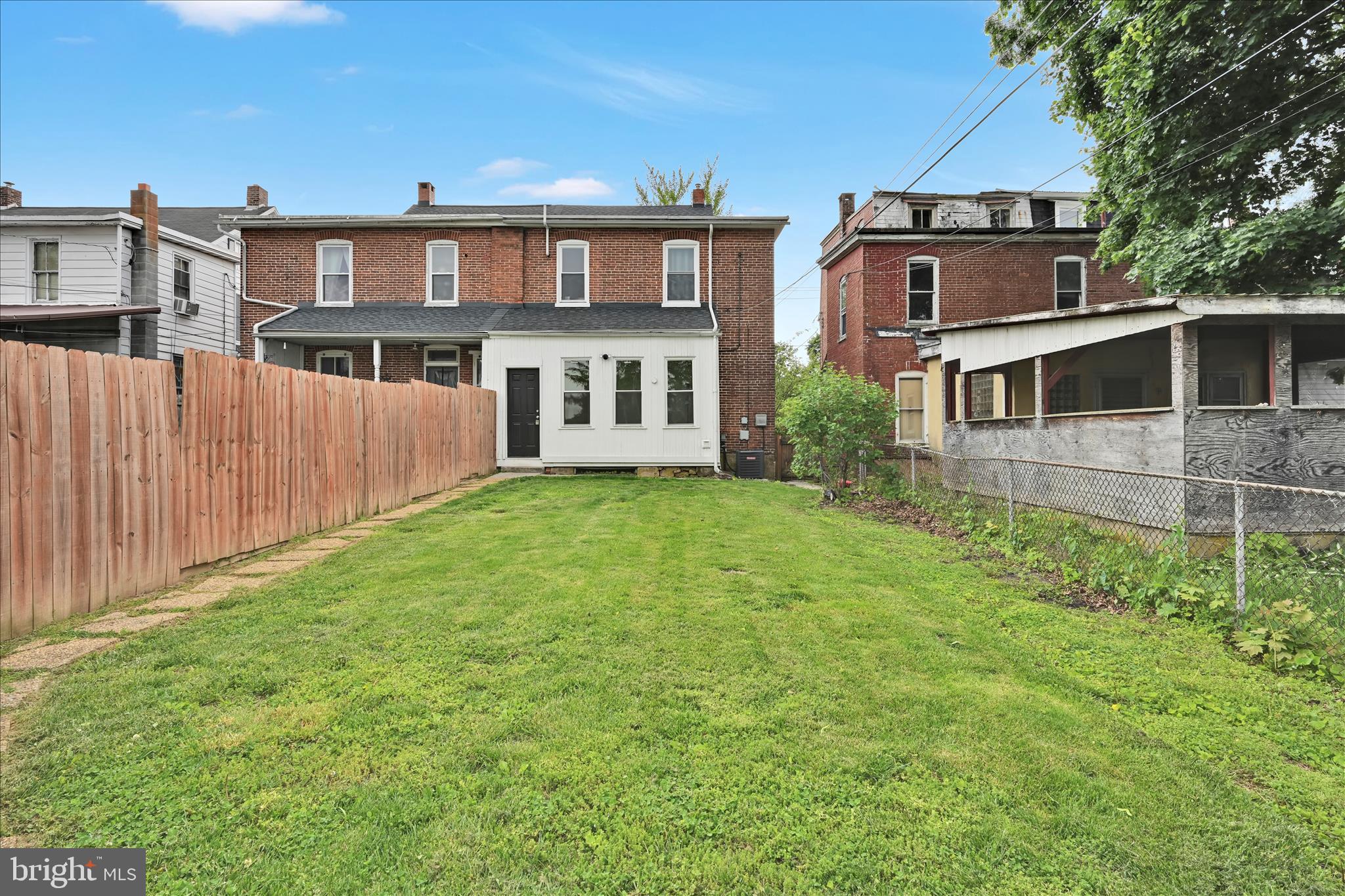 14 North 6th Street Denver, PA 17517 - Photo 31 of 37 Exterior Back