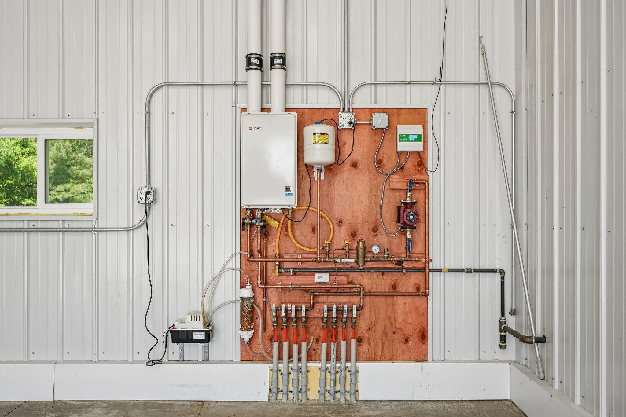 9207 39th Avenue Pleasant Prairie, WI 53142 - Photo 10 of 48 hyndronic heat
