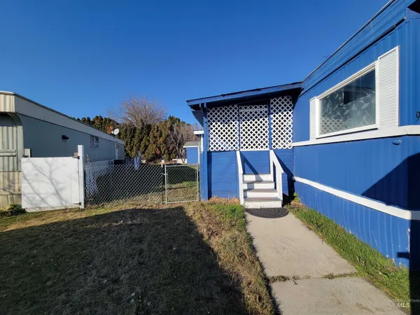 $67,900 | 1410 West Flamingo Avenue, Unit 91, Nampa, ID 83651