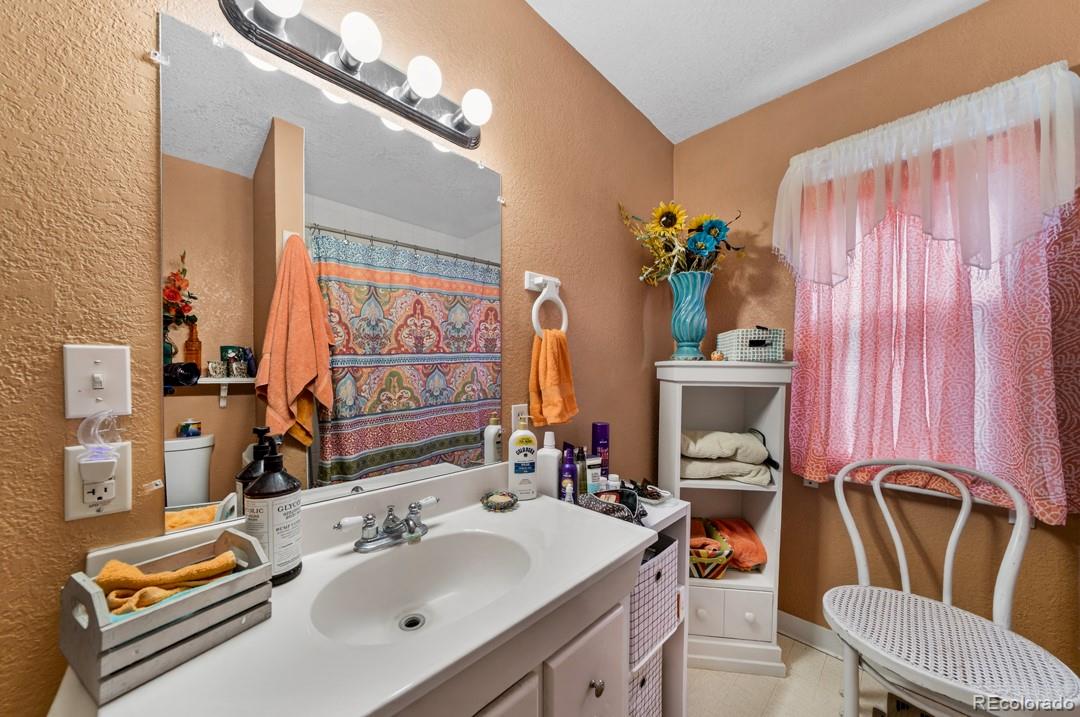 607 8th Street Fowler, CO 81039 - Photo 22 of 46