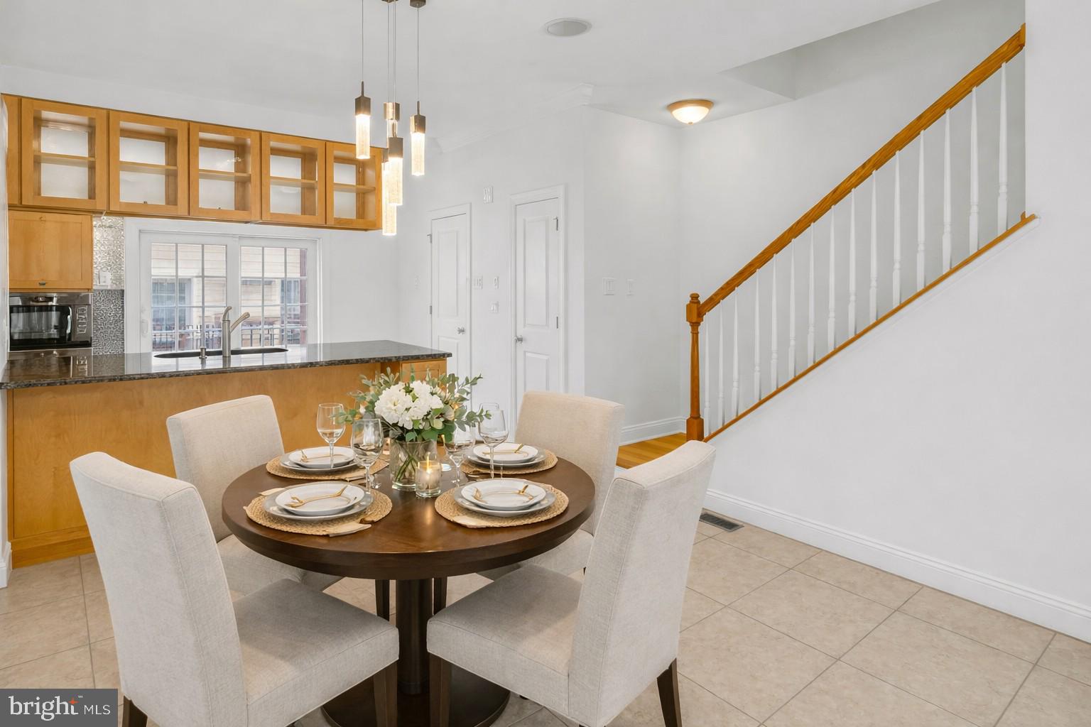 1007 North 3rd Street, Unit D Philadelphia, PA 19123 - Photo 4 of 34 Virtually Staged