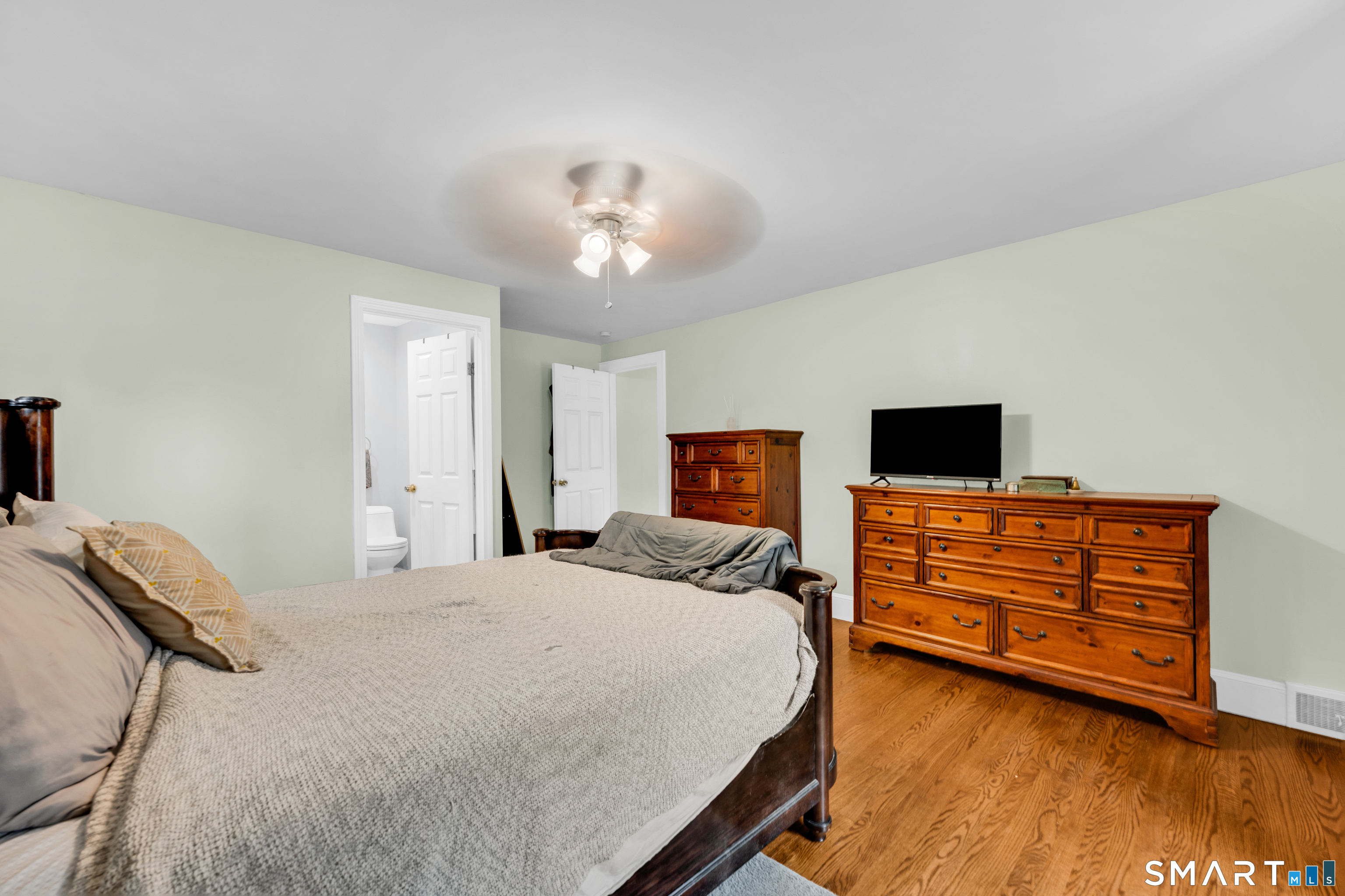 6 Birch Street Wolcott, CT 06716 - Photo 13 of 22