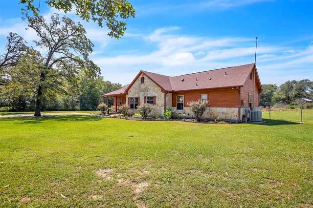 $569,900 | 899 Fcr, Unit 930, Teague, TX 75860
