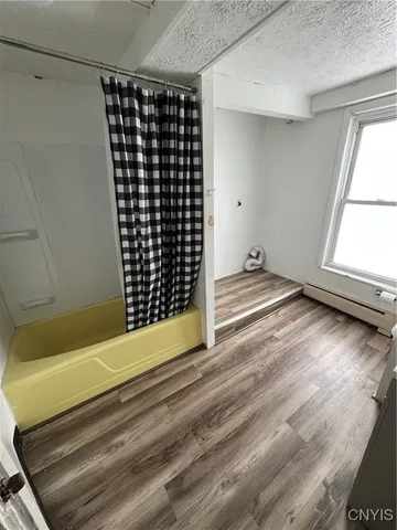 $895 | 684 West End Avenue, Unit 3, Carthage, NY 13619