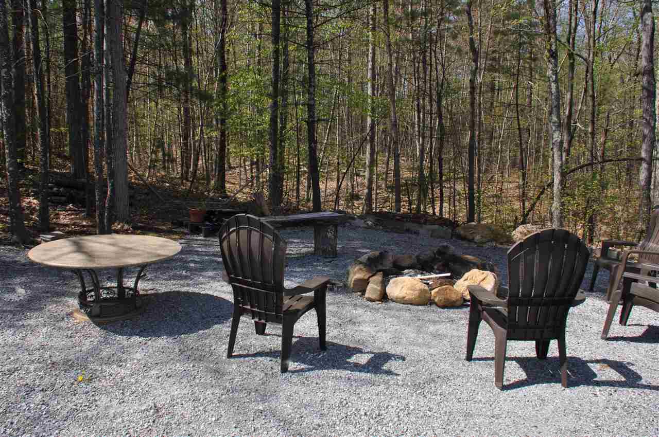 10 Mountain View Road Hooksett, NH 03106 - Photo 29 of 35