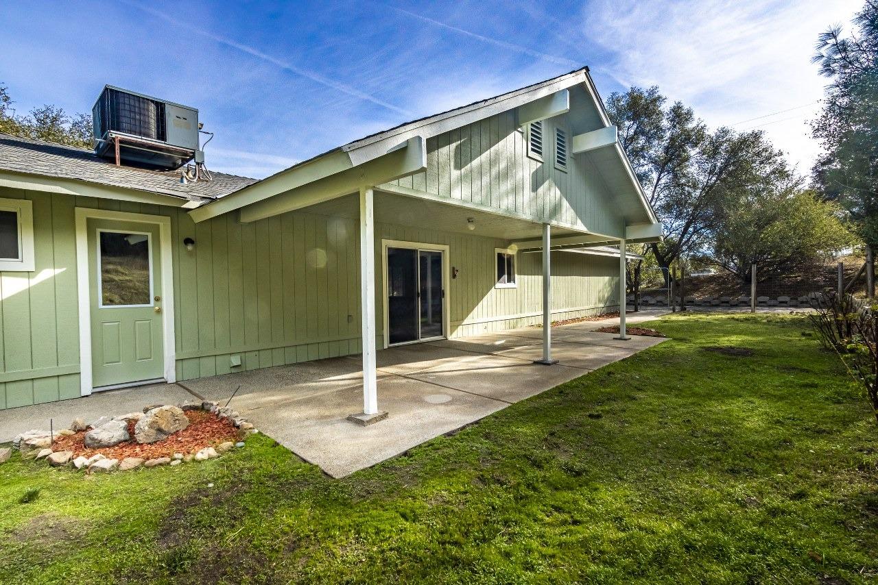 46065 Spring Trail Coarsegold, CA 93614 - Photo 24 of 35 Gallery Image 24