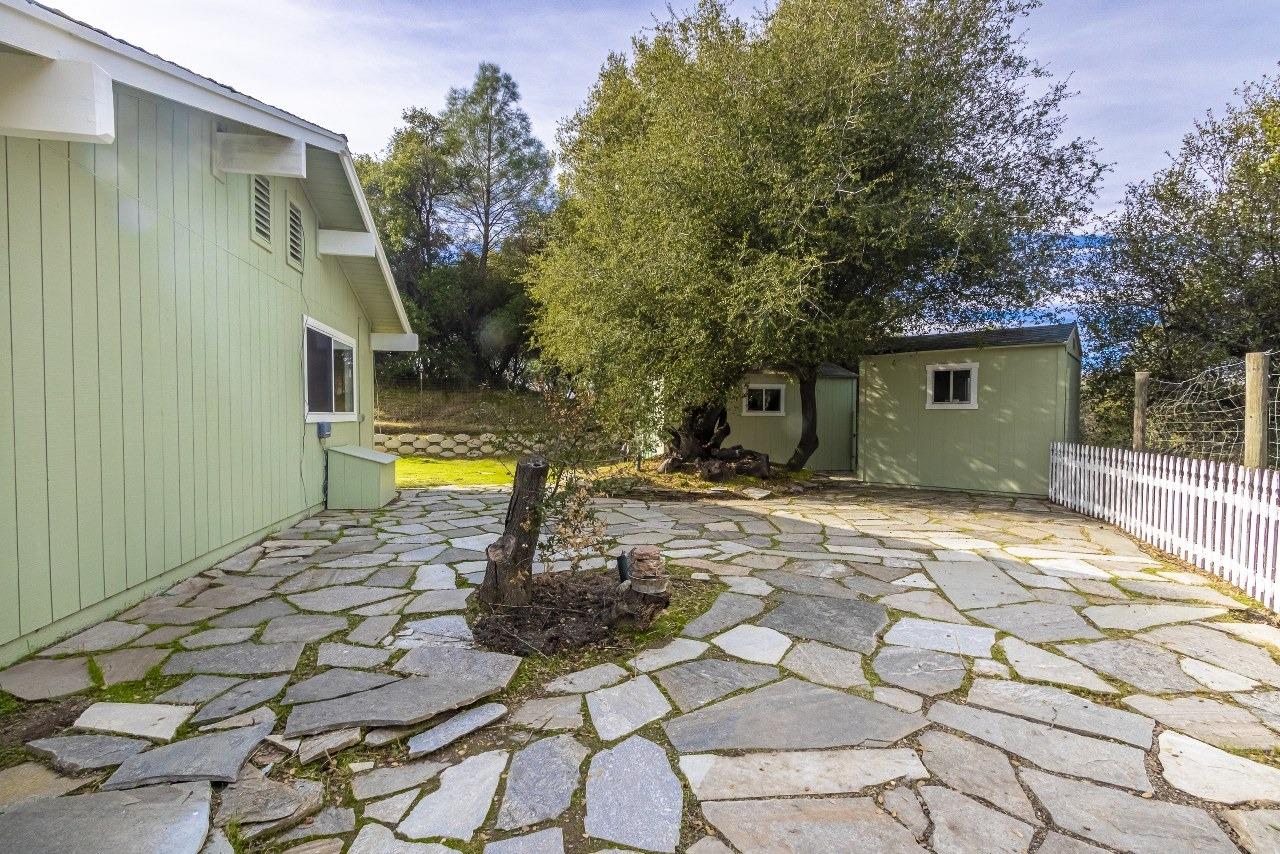 46065 Spring Trail Coarsegold, CA 93614 - Photo 25 of 35 Gallery Image 25