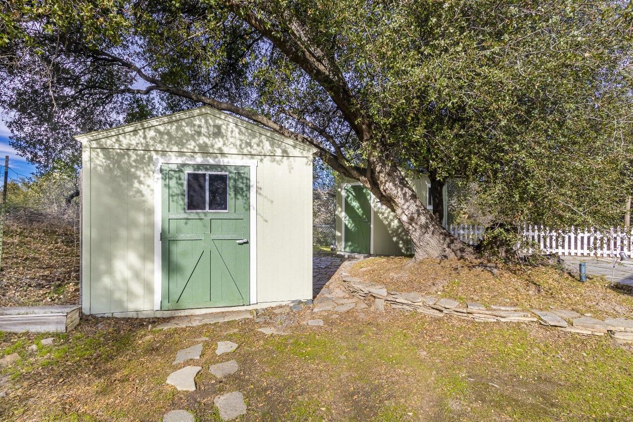 46065 Spring Trail Coarsegold, CA 93614 - Photo 30 of 35 Gallery Image 30