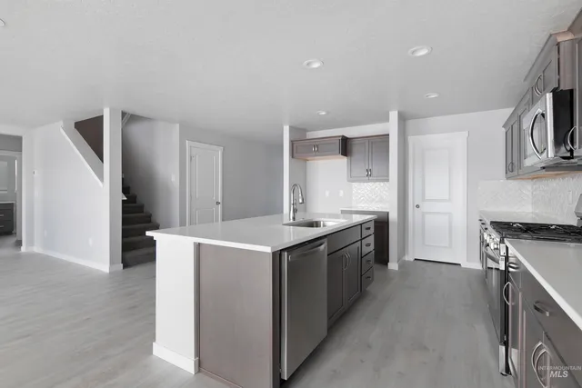 $532,990 | 456 South Bobby Way, Kuna, ID 83634