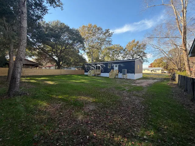 $299,900 | 518 Knott Drive, Eutawville, SC 29048