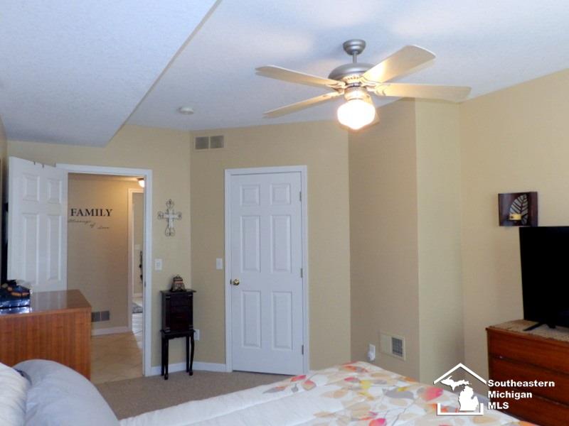 18027 Middlebelt Road Romulus, MI 48174 - Photo 32 of 49