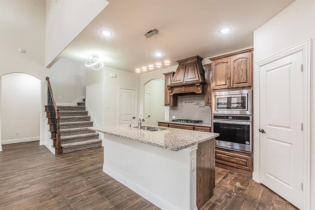 604 Athens Lane McKinney, TX 75071 - Photo 6 of 35