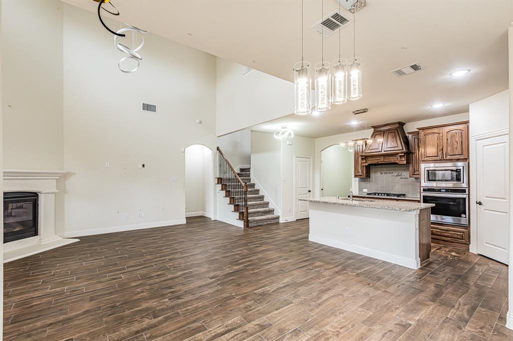 604 Athens Lane McKinney, TX 75071 - Photo 8 of 35