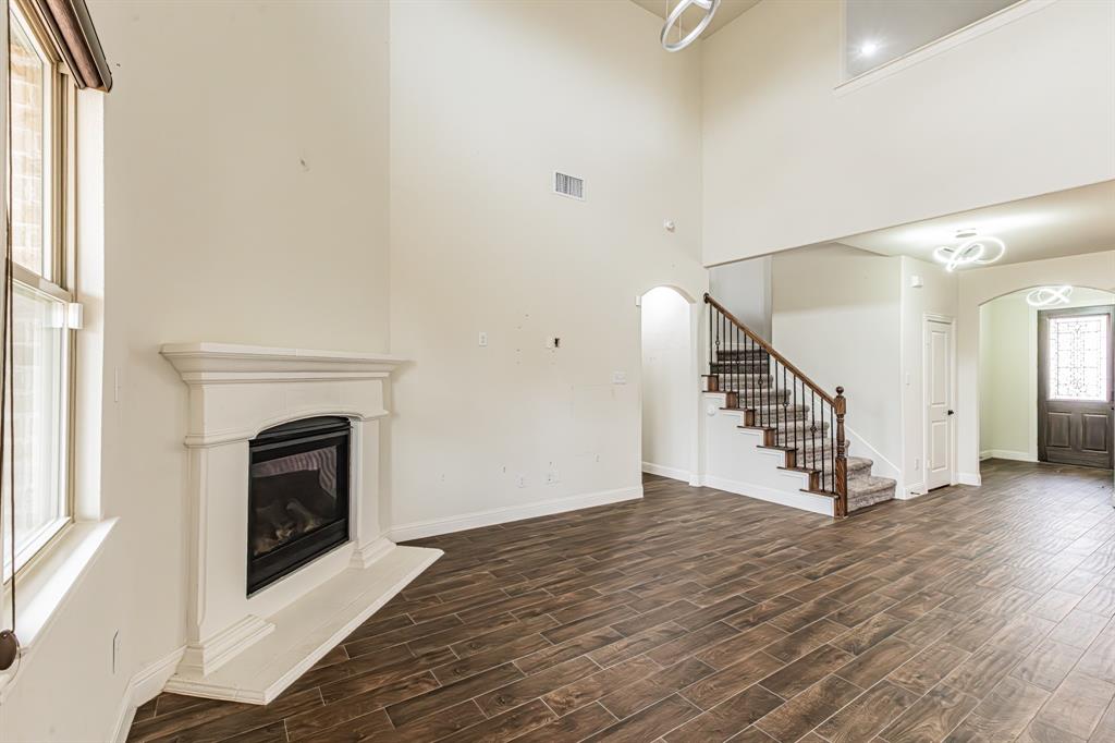 604 Athens Lane McKinney, TX 75071 - Photo 9 of 35