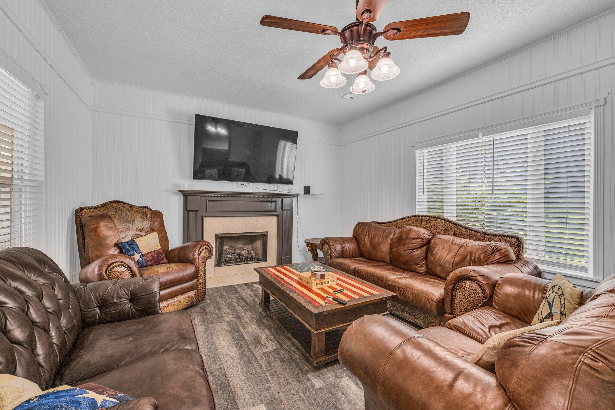 11674 Back Valley Road Soddy Daisy, TN 37379 - Photo 3 of 31 23-web-or-mls-11674-back-valley-rd