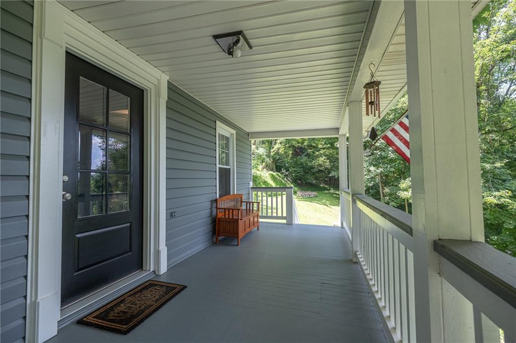 108 Hird Road Trafford, PA 15085 - Photo 3 of 23 Gallery Image 3