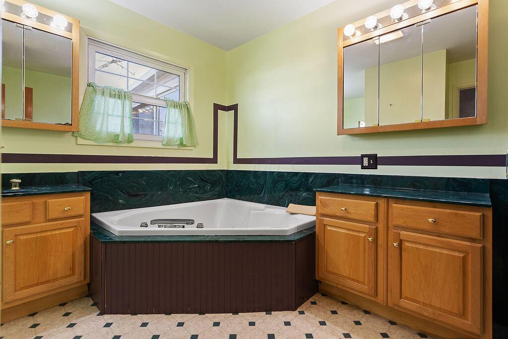 458 Williams Road Columbus, OH 43207 - Photo 11 of 20 7G5A6467
