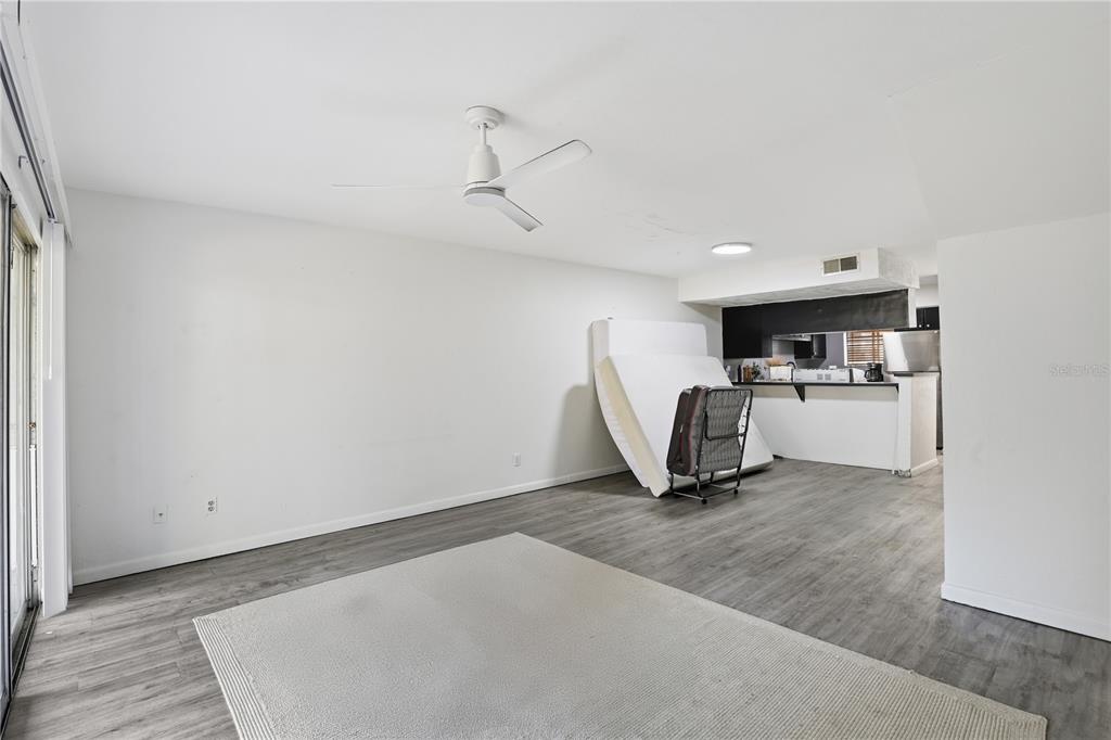 4411 Southwest 34th Street, Unit 906 Gainesville, FL 32608 - Photo 13 of 23