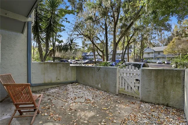 $149,900 | 4411 Southwest 34th Street, Unit 906, Gainesville, FL 32608