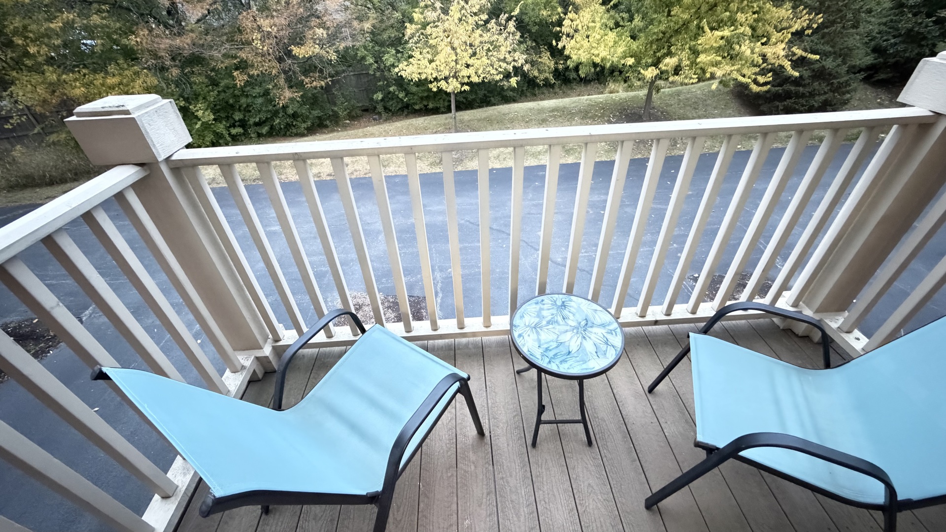2911 Henley Lane, Unit 2911 Naperville, IL 60540 - Photo 20 of 23 a view of a chair and table in the patio
