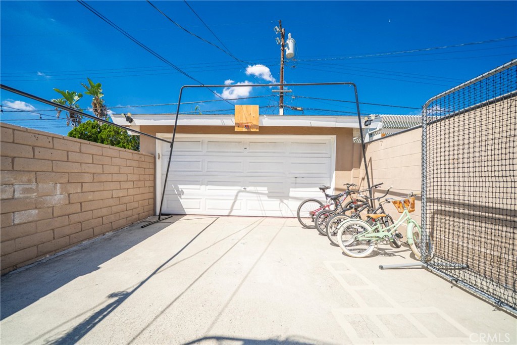 14633 Los Fuentes Road La Mirada, CA 90638 - Photo 13 of 16