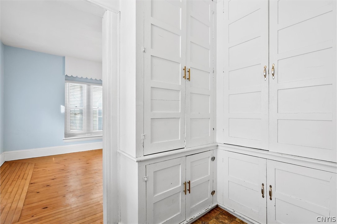 306 Allen Street Syracuse, NY 13210 - Photo 16 of 48