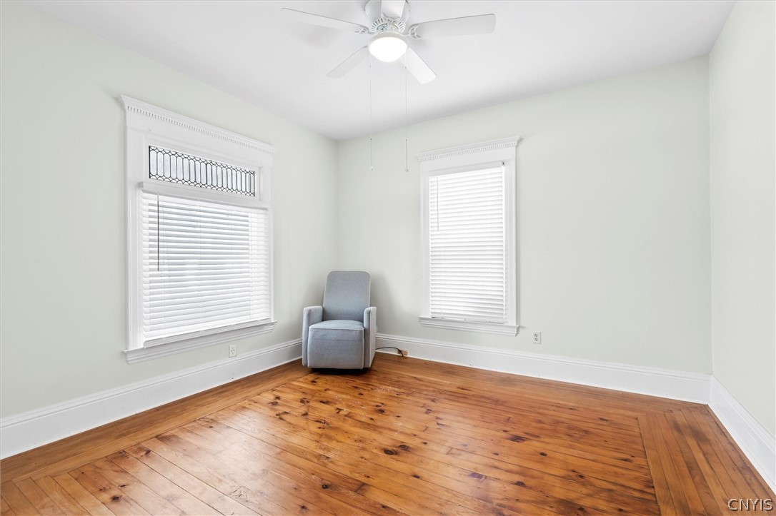 306 Allen Street Syracuse, NY 13210 - Photo 7 of 48