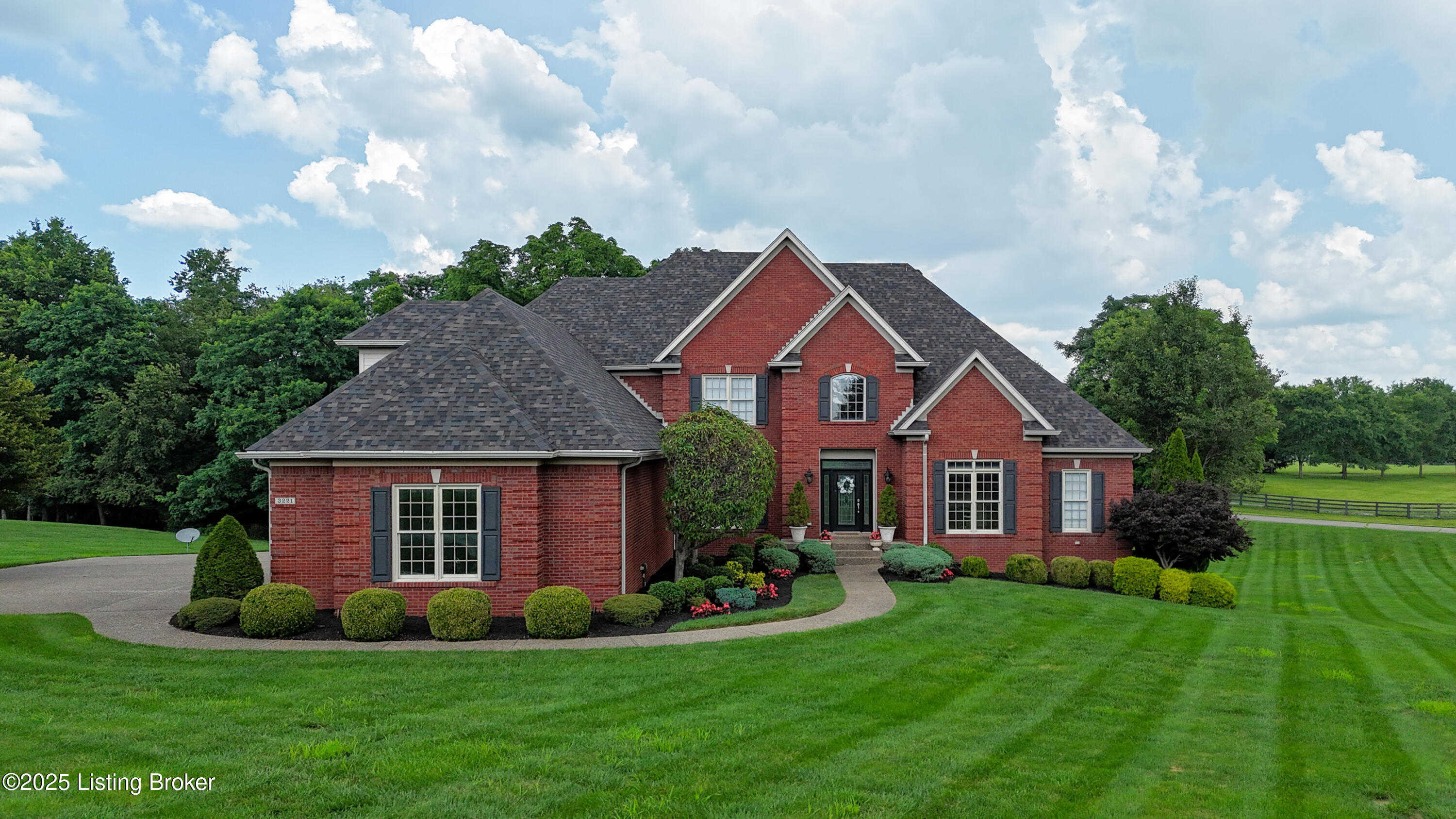 3221 Overlook Ridge Road Prospect, KY 40059 - Photo 2 of 79 3221 Overlook Ridge Road-2