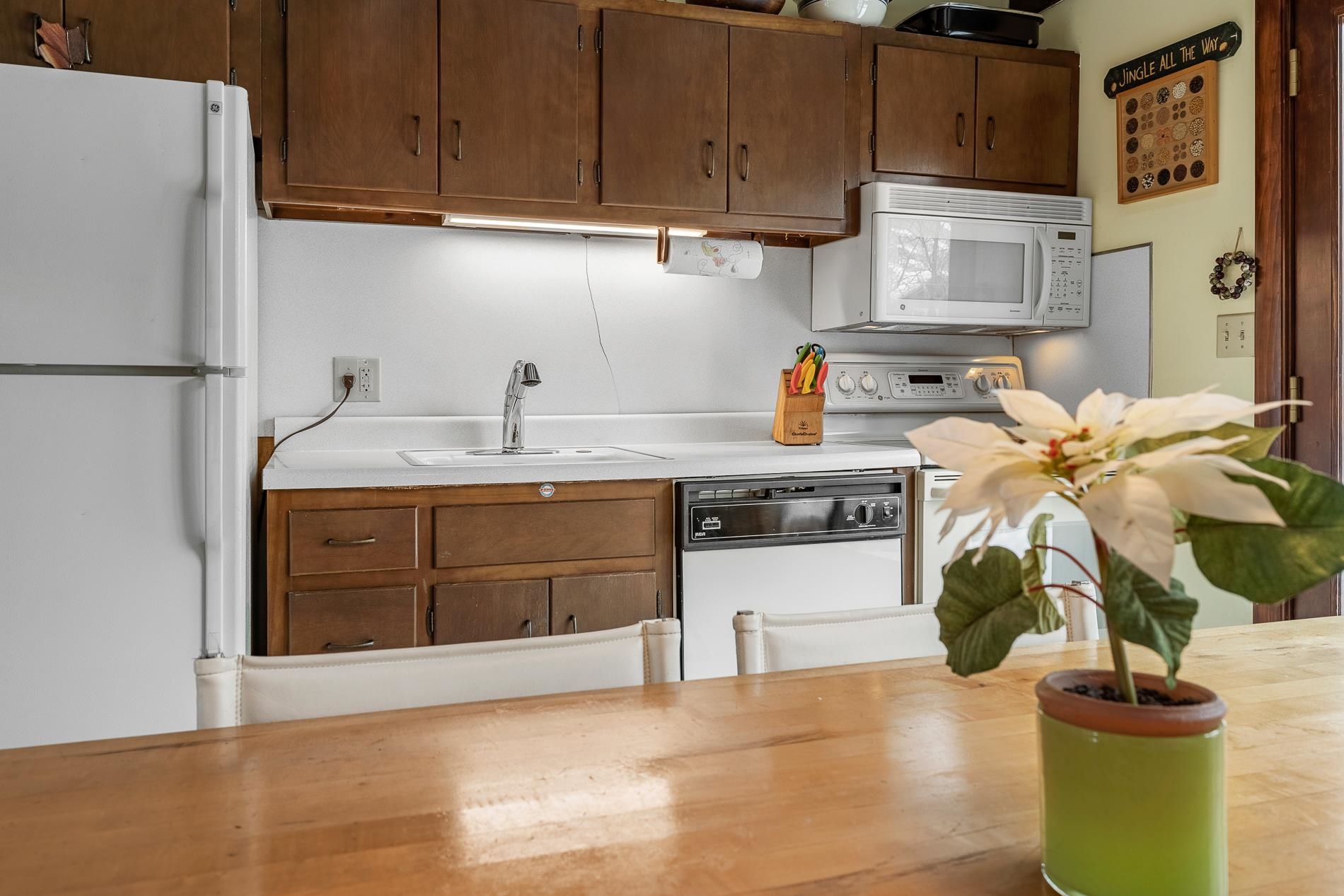 30 Birch Hill Road, Unit 8 ROCK MAPLE Winhall, VT 05340 - Photo 10 of 29