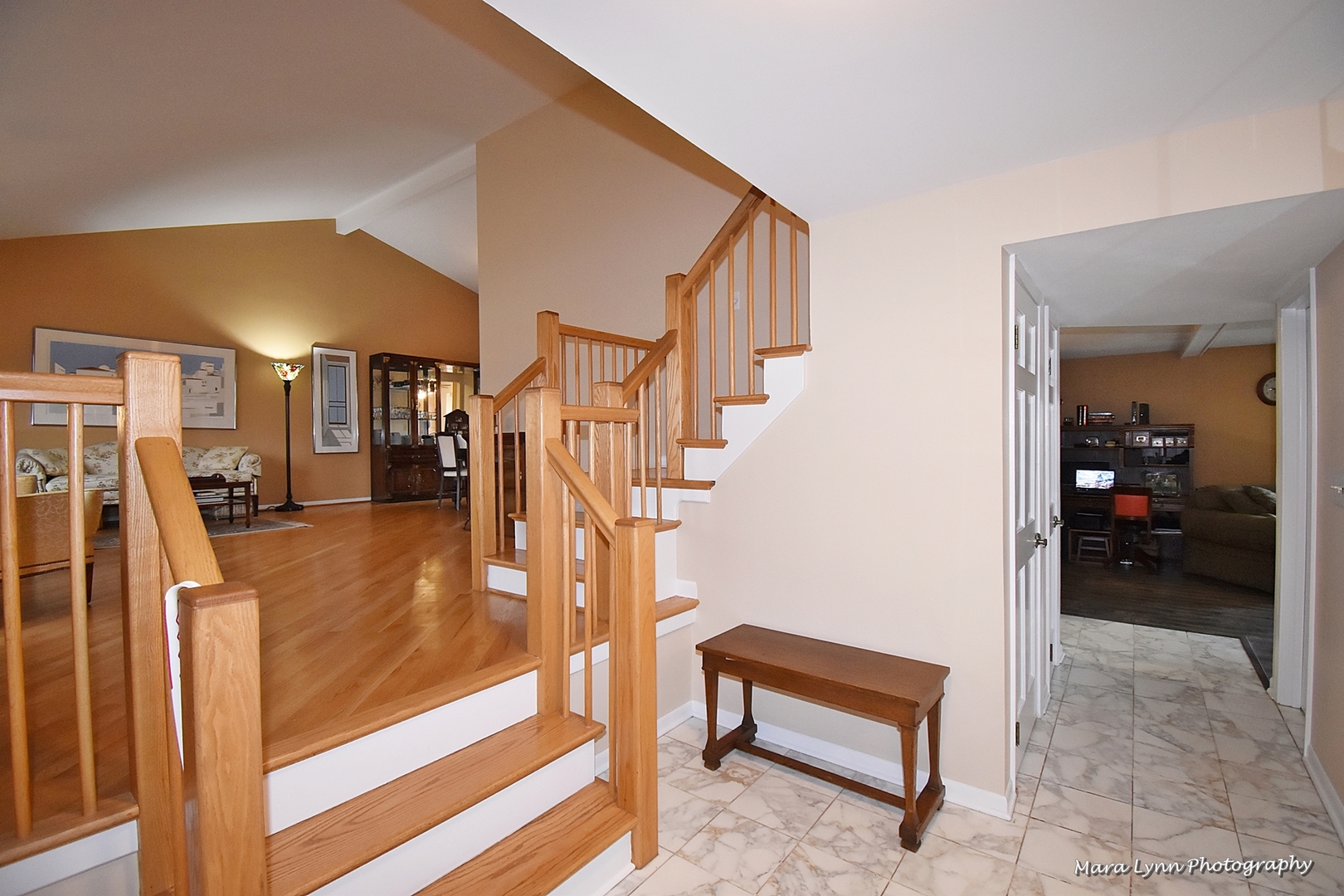 269 North Baynard Road Addison, IL 60101 - Photo 3 of 40