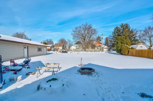 $410,000 | 307 West 3rd Street, Waunakee, WI 53597