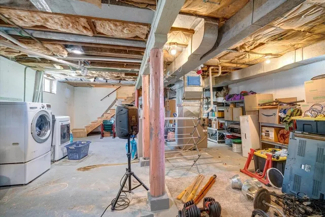 $410,000 | 307 West 3rd Street, Waunakee, WI 53597